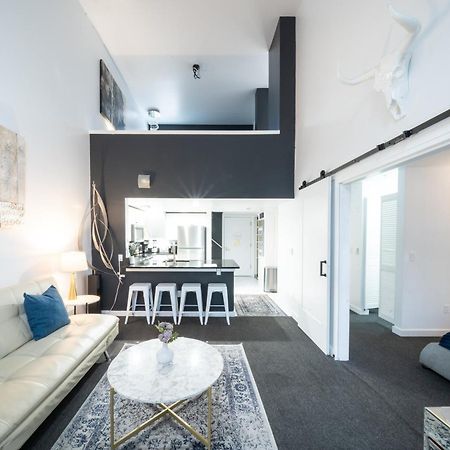 Space Needle Downtown Modern Top Story Penthouse Seattle Exterior photo